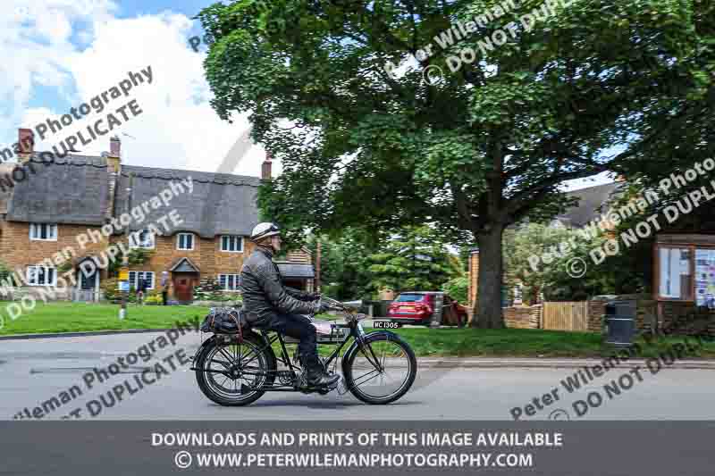 Vintage motorcycle club;eventdigitalimages;no limits trackdays;peter wileman photography;vintage motocycles;vmcc banbury run photographs